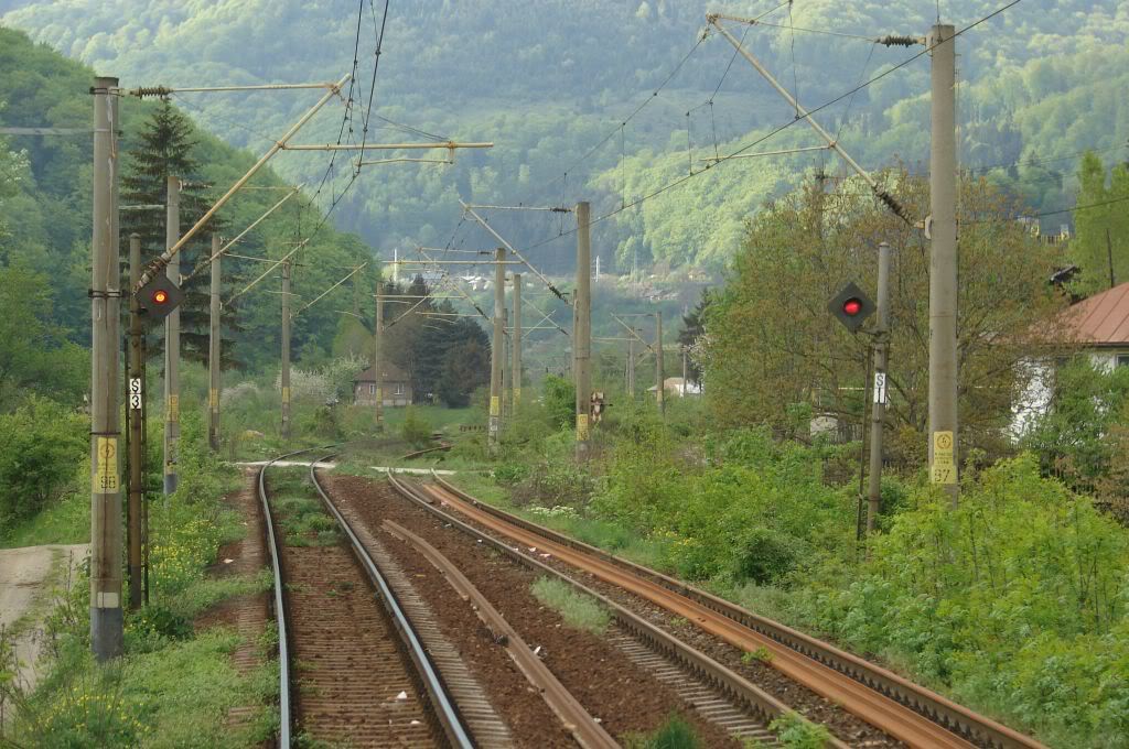 M 300 : Bucuresti Nord - Brasov - Cluj Napoca - Episcopia Bihor - Pagina 3 DSC04737