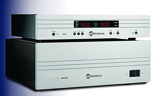 Still Vinyl 2009 - Apresentação Mccormack-ld-2-preamp-dna-250-power