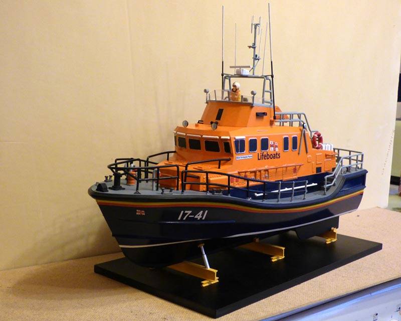 Small RNLI Severn refit After-01_zpsaqvdyrzk