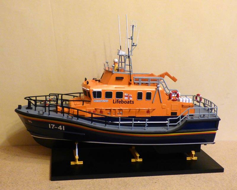 Small RNLI Severn refit After-04_zpstz3tdzln