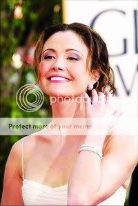 Reiko Aylesworth 200409231141_795464