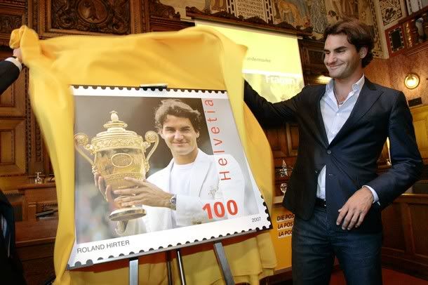 Roger : 2007 Off-Court Photos April10_2007_RoFed-postage-Stamp_un