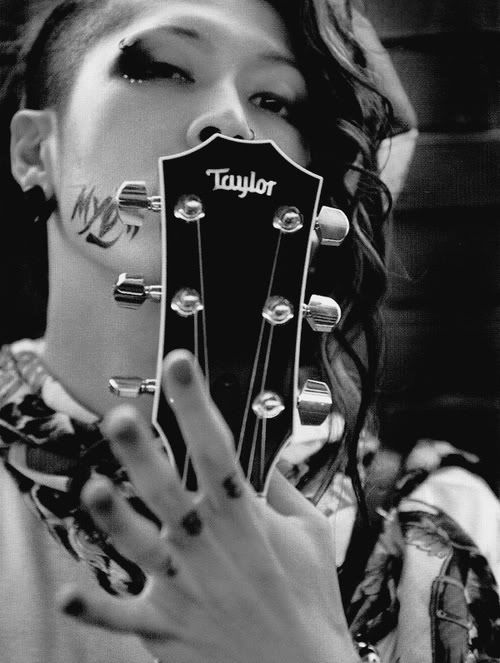 Miyavi -pictures- (the must have it zone) 387030