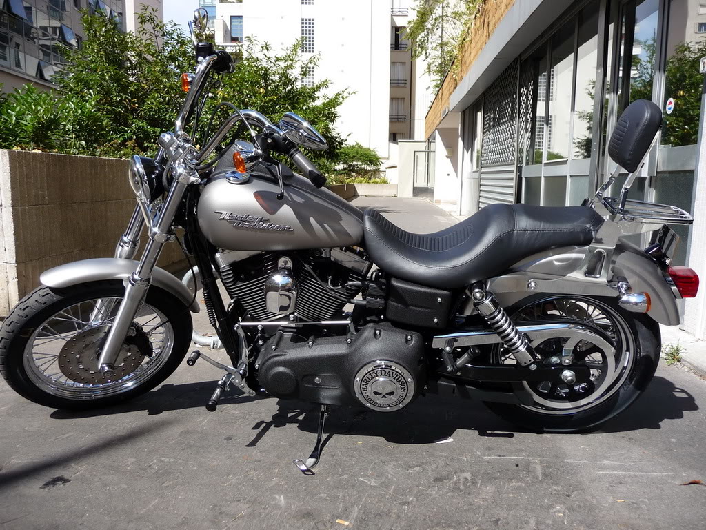 DYNA STREET BOB combien sommes nous sur Passion-Harley P1000445