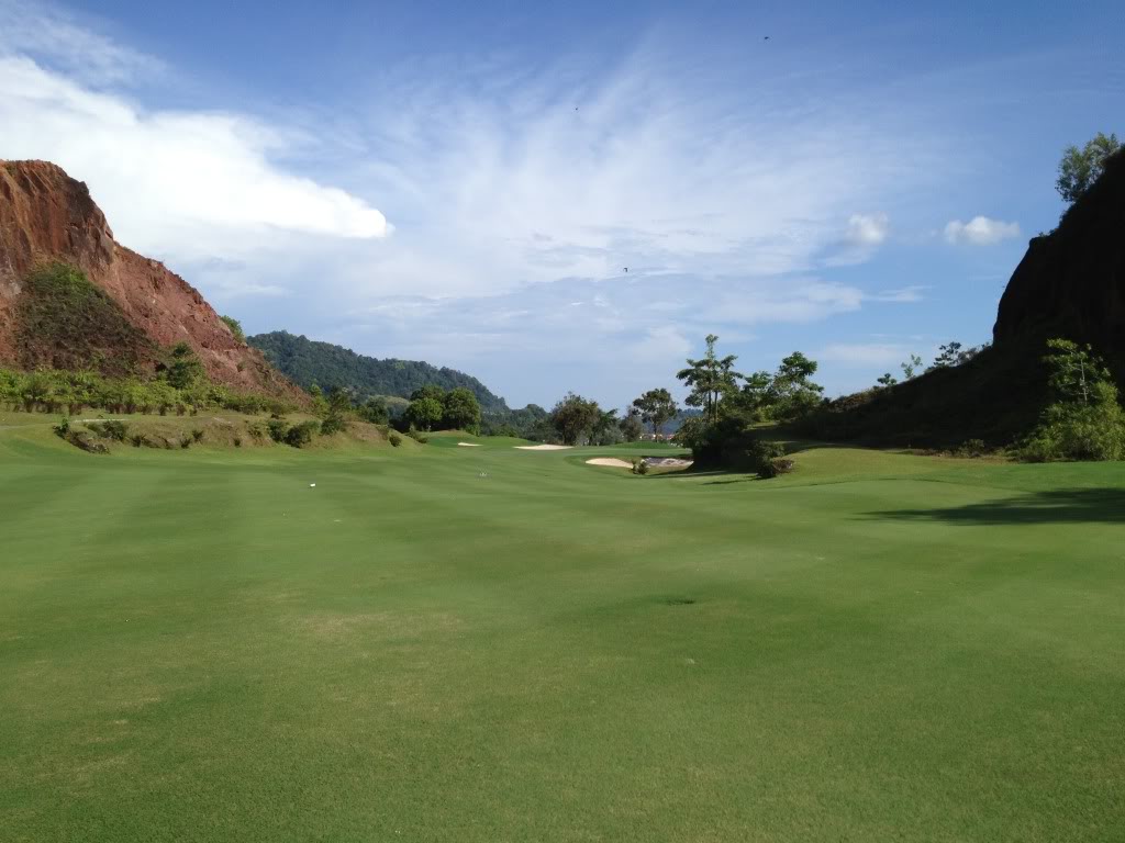 Red Mountain Golf Course Phuket Image_zps4be5a086