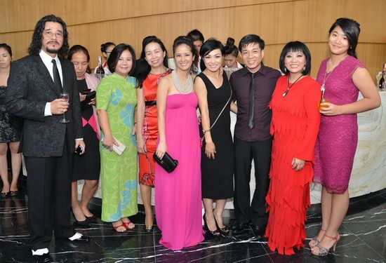 [2012]: Bống dự lễ cưới Đoan Trang Dt24