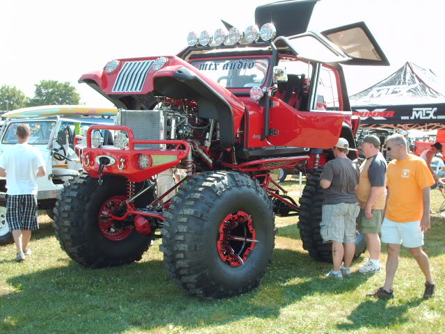 pix from 2009 all breeds jeep show PICT0124