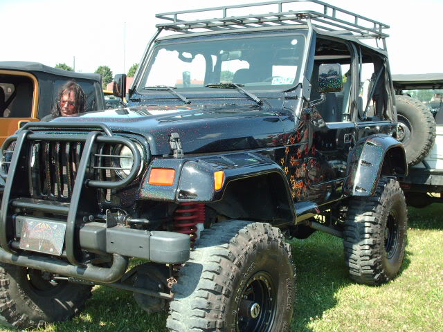 pix from 2009 all breeds jeep show PICT0125