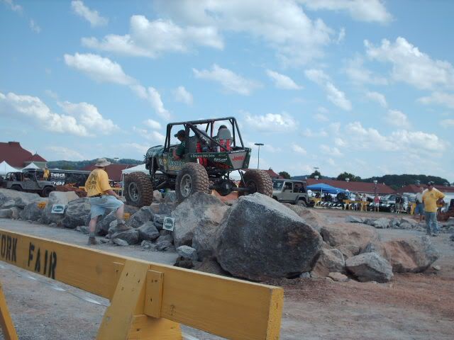 pix from 2009 all breeds jeep show PICT0189