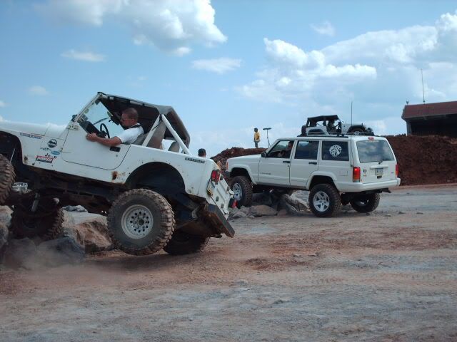 pix from 2009 all breeds jeep show PICT0191