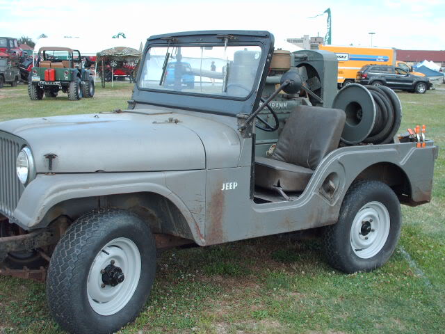 pix from 2009 all breeds jeep show PICT0212