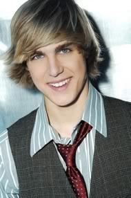 Biografia de Cody Linley 1-3