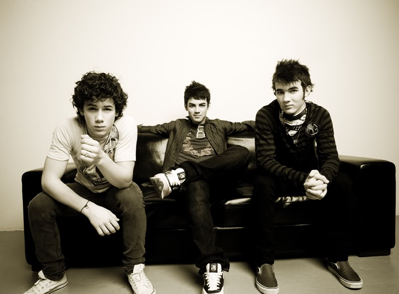 (¯`*»The Jonas Brothers«*´¯) 572070438_f829e80784_o