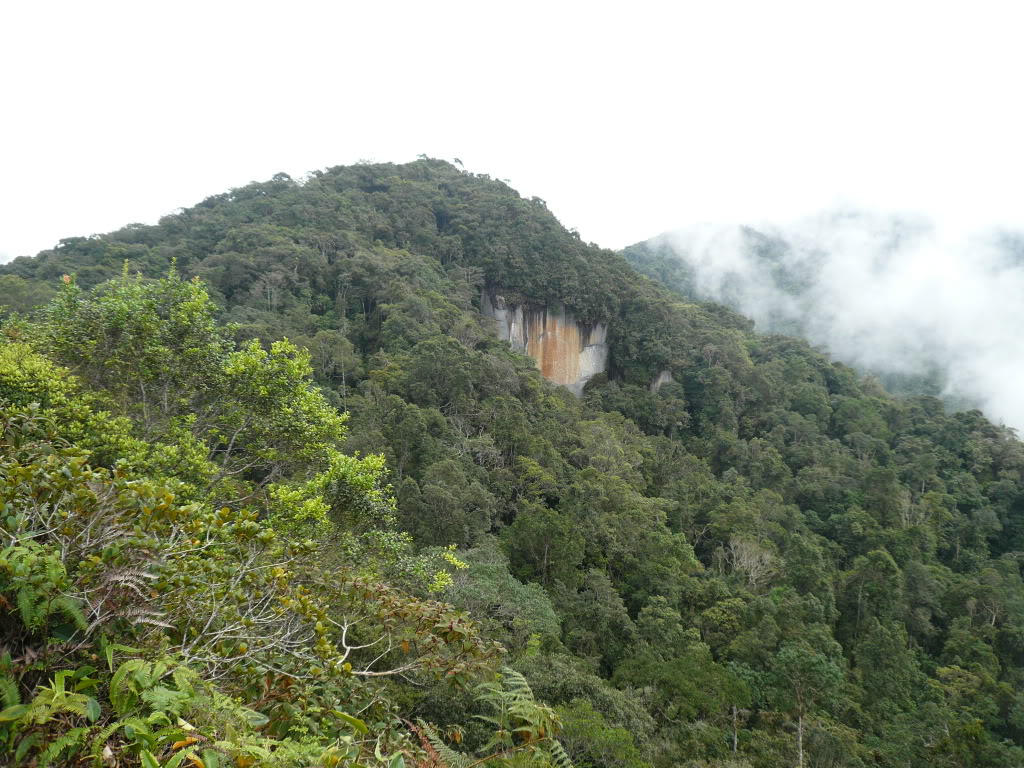 OPS Samun Fred FlintSTONES (Gunung Batu Puteh 4-7 Dis 2009) P1040323