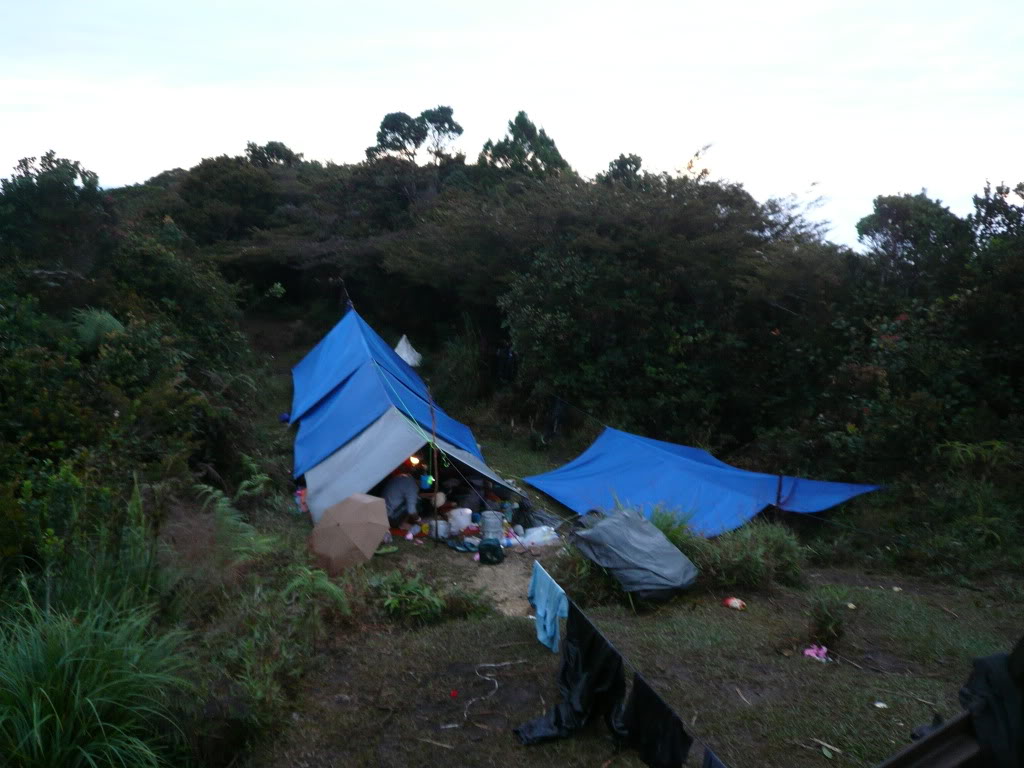 OPS Samun Fred FlintSTONES (Gunung Batu Puteh 4-7 Dis 2009) P1040367