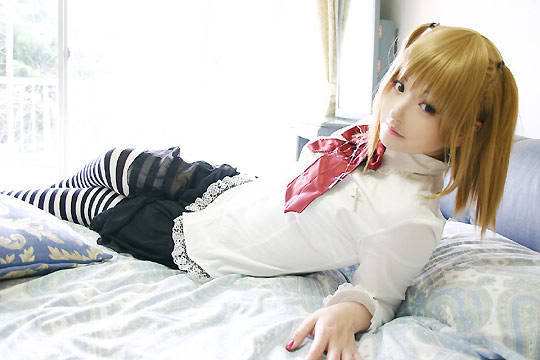 ARISA MIZUHARA cosplays Arisa