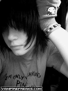 اكبر موسوعة صور ايمو ( Emo Boys )........ Emo-1