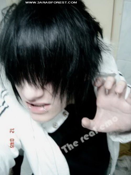 اكبر موسوعة صور ايمو ( Emo Boys )........ Emoboys--large-msg-118662027165