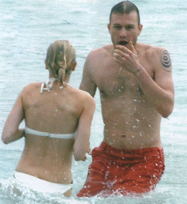 Heath Ledger Topless Pix...YUMMY! 14dec03bondi003