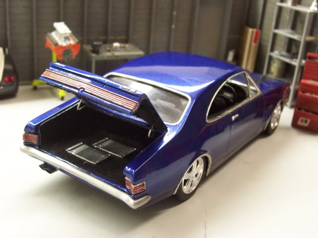 68/04 Monaro 100_1995