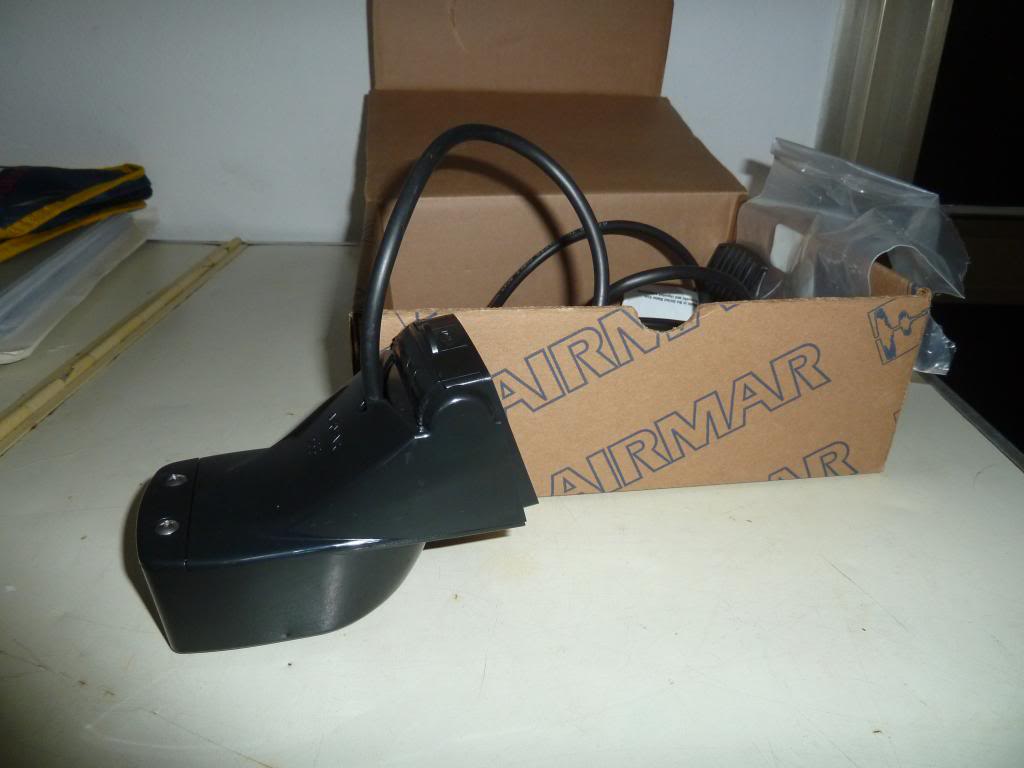 [VENDO-NUOVO] Furuno FCV 585  P1030110_zps82a5cf8f