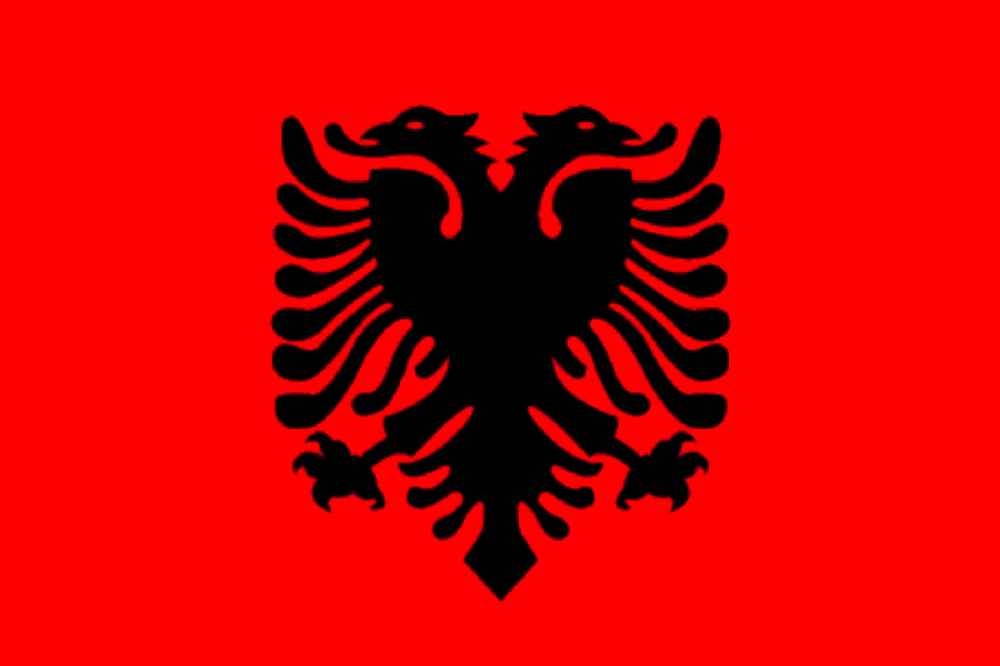 Pse shqiponja e flamurit eshte me 2 koke Albania-flag-Copy