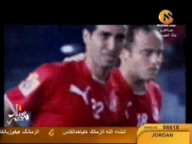 **تقرير عن امير القلوب ابو تريكه  بمناسبه فوزه بلقب احسن لاعب لعام 2007 Modern171_1__00013