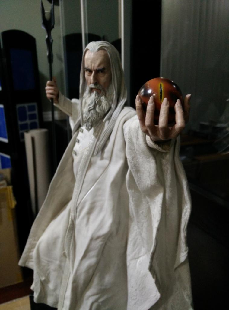 [Sideshow] LOTR: Saruman Premium Format - LANÇADO!!! - Página 4 IMG_20150205_192017