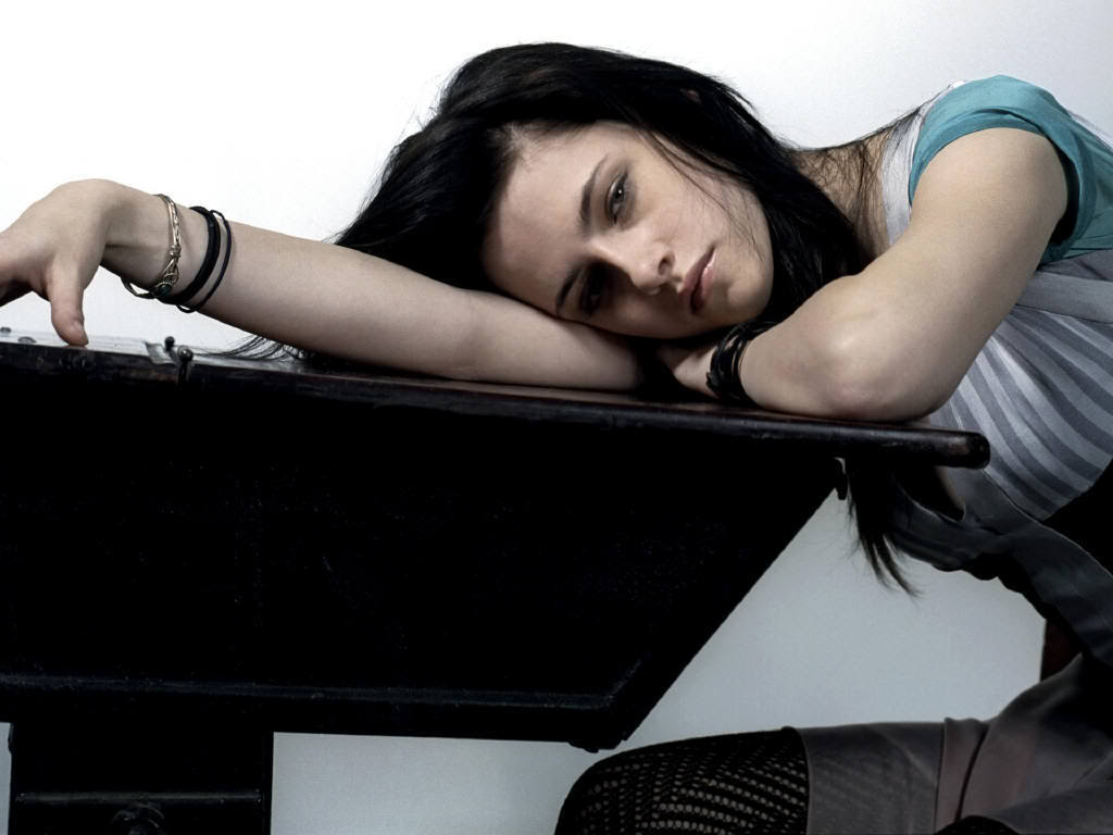 [Kristen] All photoShop. Kristen-stewart261024x768