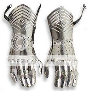 Metal/Titanium, Gauntlets (Done) Gauntlets