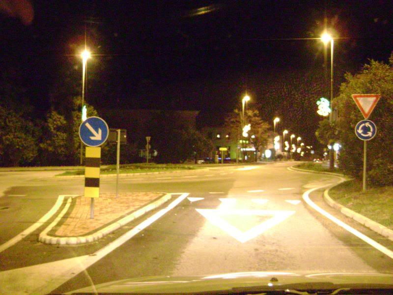 Va Labine by night Picture035-1