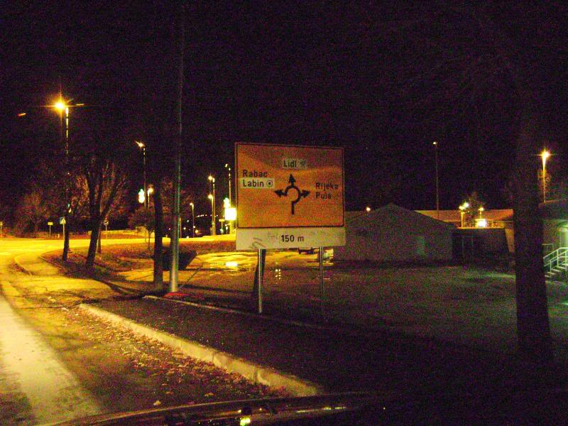 Va Labine by night Picture059-1