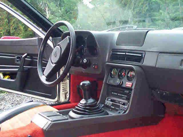 Porsche 924 1979 - Page 3 MartiniinteriorMJB