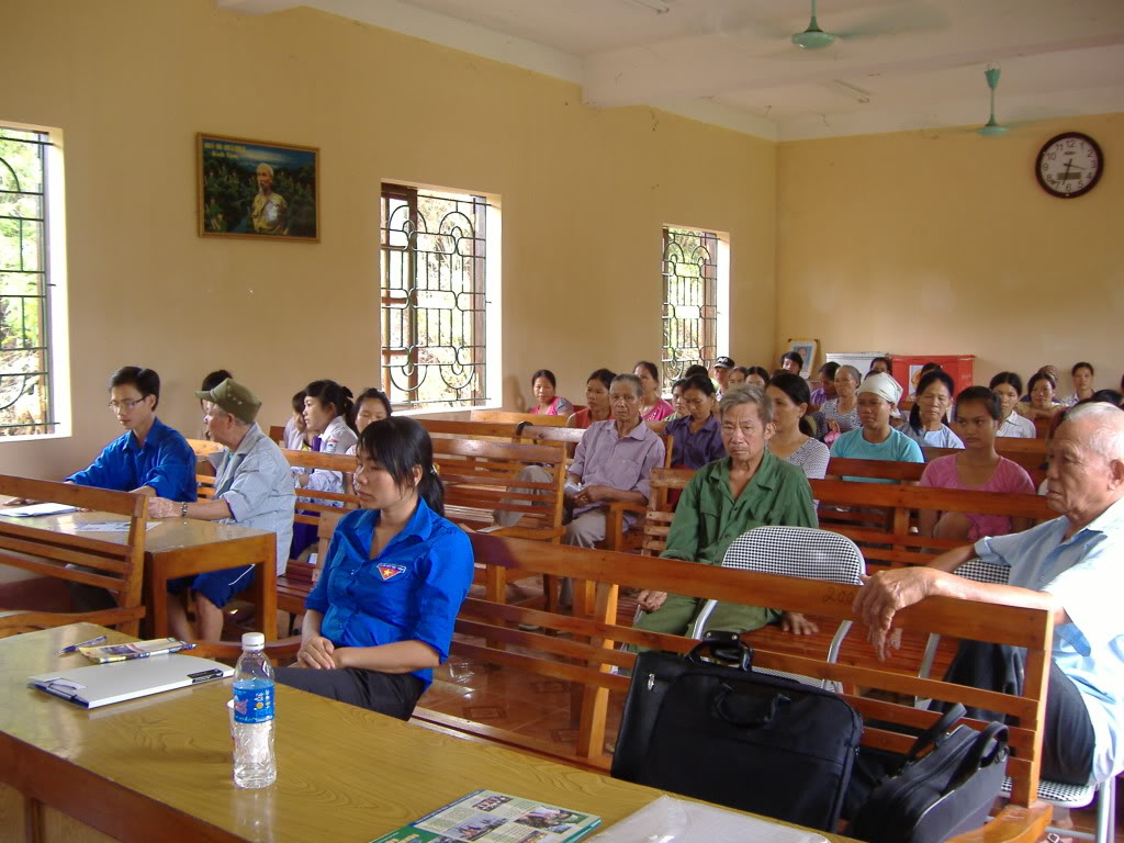 Hoạt động tình nguyện hè của Đoàn khối tại huyện Đình Lập DSCF2427