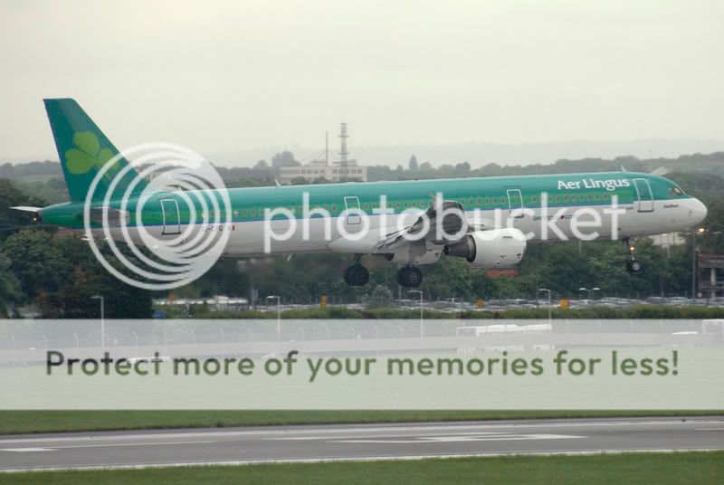 Londra - Heathrow (LHR / EGLL) 67defd5f