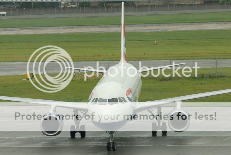 Londra - Heathrow (LHR / EGLL) De780c15