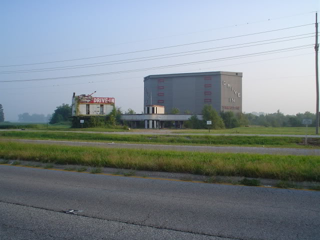 Drive In Theatres DSC00463