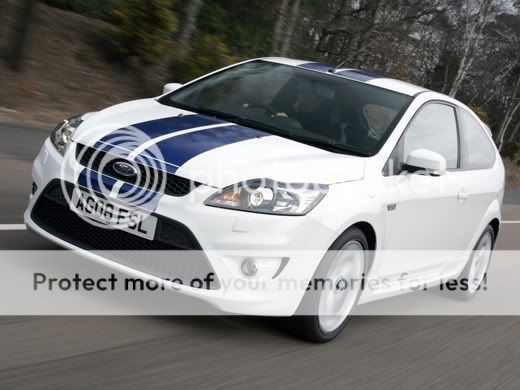 [DELIRE] quelle voiture vous font le plus kiffer Ford-focus-st-2008-uk