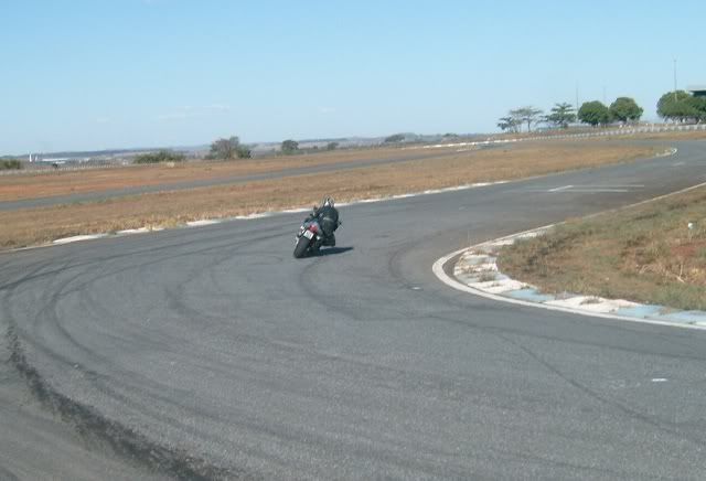 Agora tô aBUSAdo - Página 3 Curvando1a