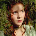 Ljudje - Kraljevska druina Anamares RachelHurd-Wood_av