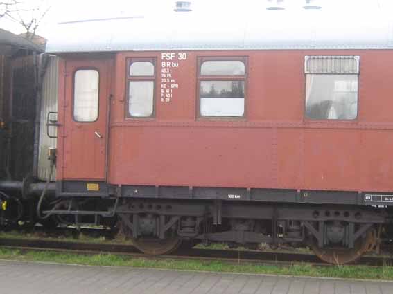 alte Waggons 18