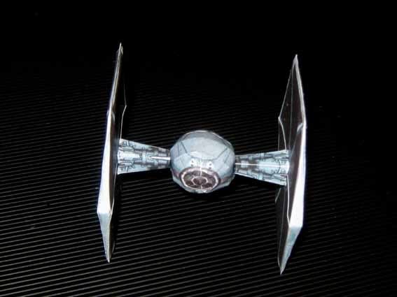 Tiefighter Tie1