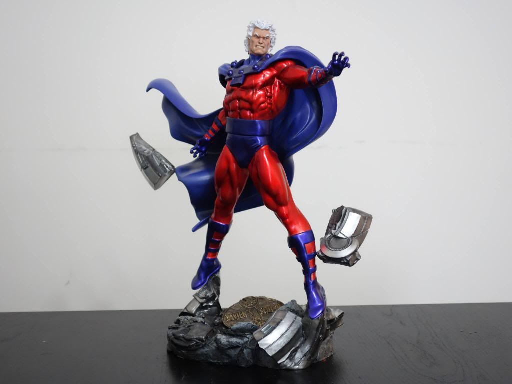 Kotobukiya Magneto Repaint 1167574_533703503417706_340116025_o