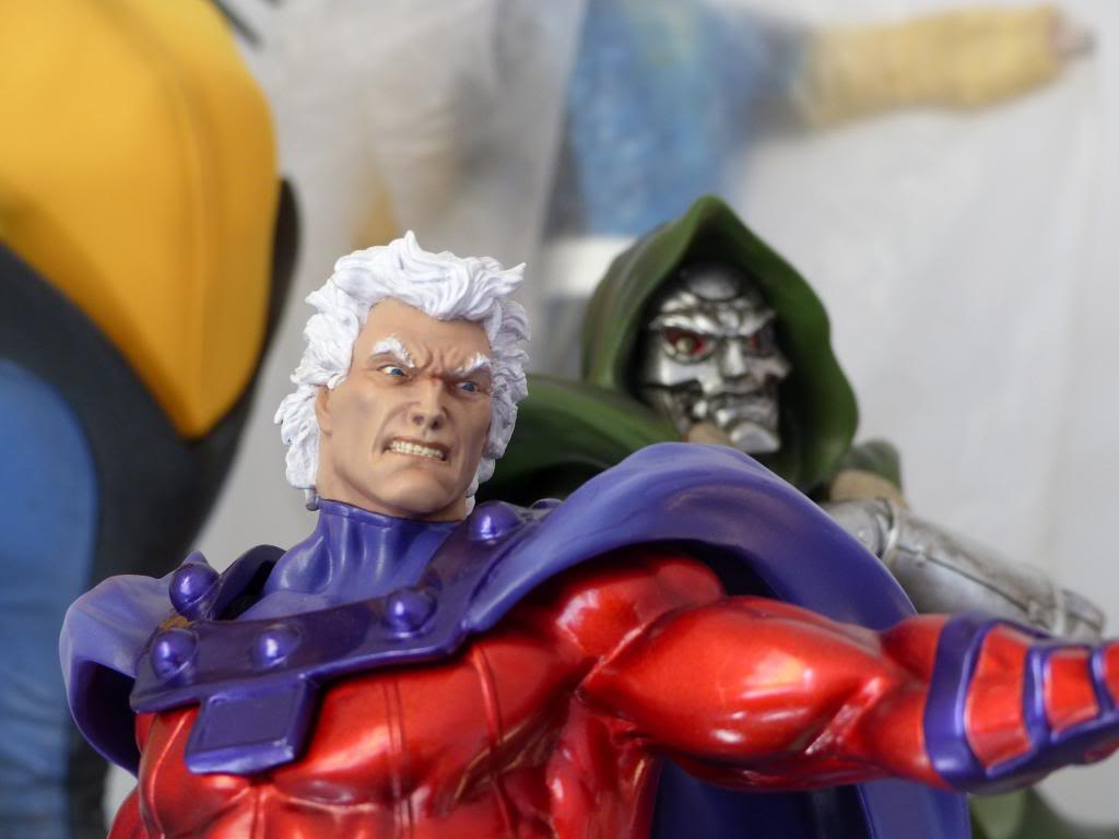 Kotobukiya Magneto Repaint P1000782