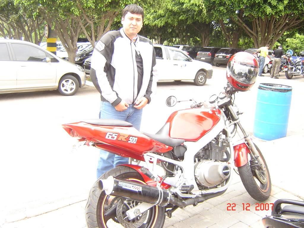 Segue GSR 500 ano 00/08 rssss Novags011