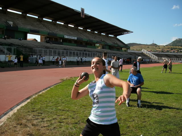 31 medalja na Prvenstvu Kosova za Pionire GEDC0041