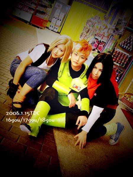 Cosplay'erių nuotraukos - Page 2 Andriod_16_18_17