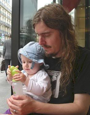 Fotos de Opeth :) OpethMikaeldaughter