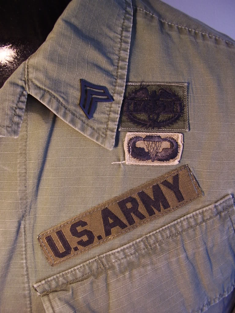 Rip-Stop Jungle Jacket of  Sgt William F. Mathieson, Medic 5th Special Forces Group (Airborne), April 70-April 71. Uniforms118