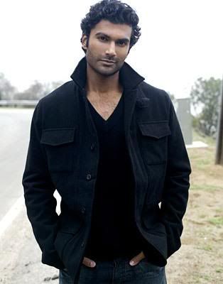 Derek Lance Wolf Sendhil--040